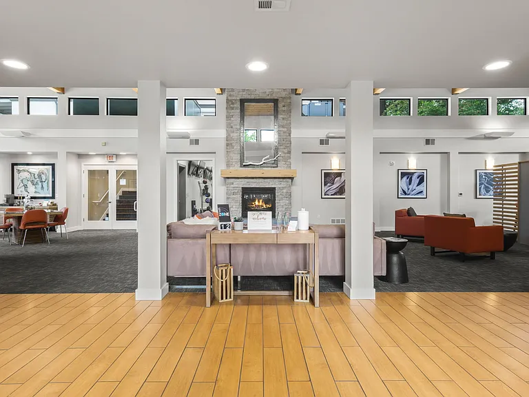 Parkridge Apartments — Photo 13