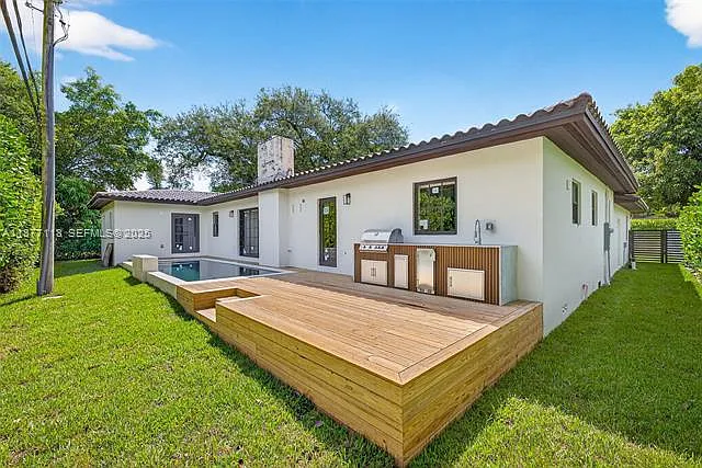 635 Bird Rd — Photo 22