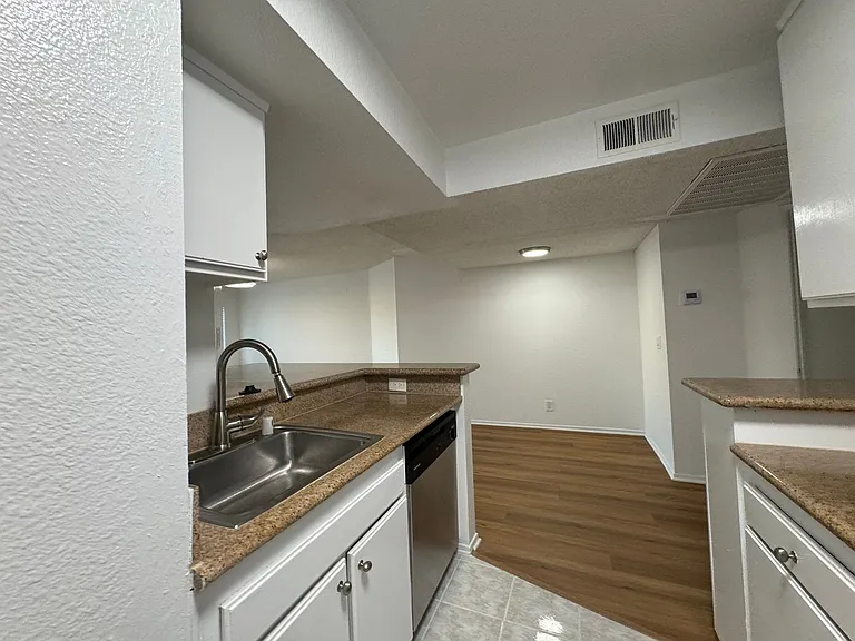 5050 Klump Ave — Photo 15