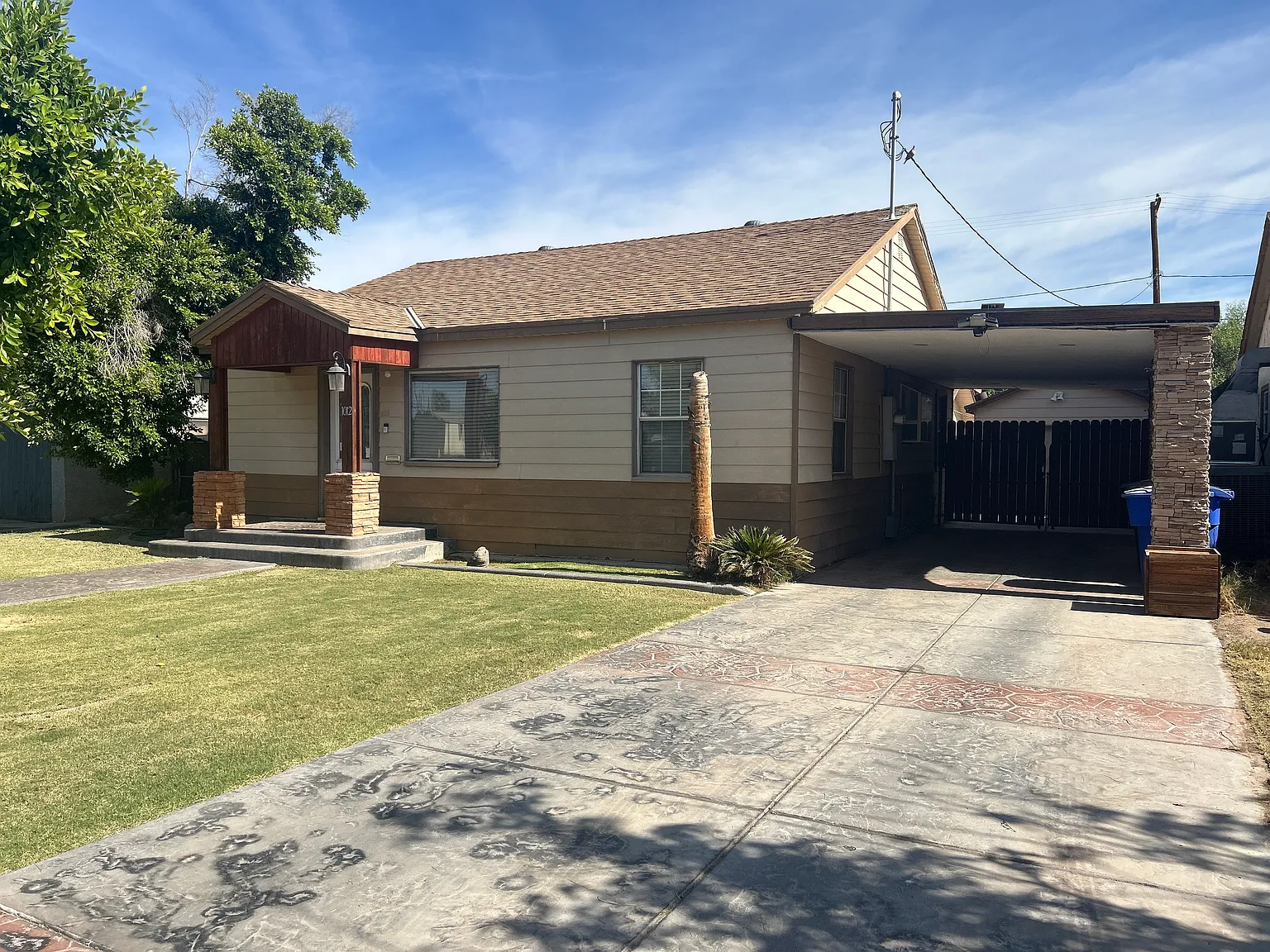 Sandalwood Dr, El Centro — Photo 1