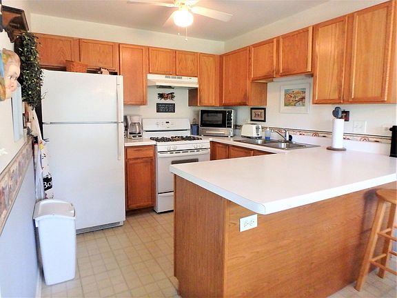 4th image of 1316 N Red Oak Cir Unit 1