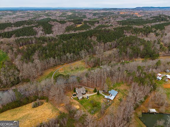 5th image of 723 Sulphur Springs Rd