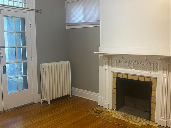 3rd image of 28-30 Park Ave #1