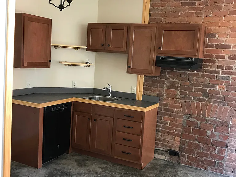 817 Race St #105-111 — Photo 1
