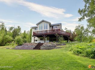 5855 N Yale Ct, Palmer, AK 99645