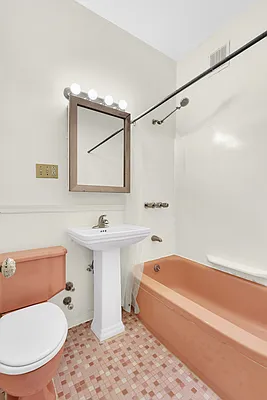 Rented by Douglas Elliman | media 27