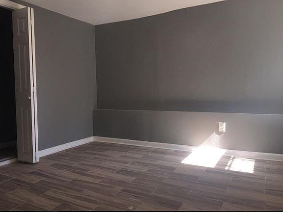 5th image of 31 Oak St #B