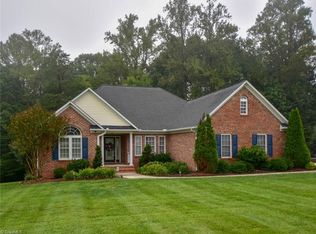 117 Larkspur Ln, Madison, NC 27025