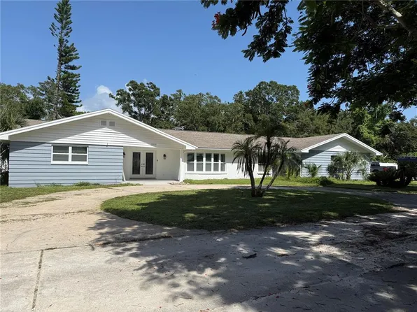 14112 Josephine St, Largo, FL 33774