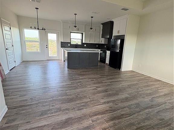 2nd image of 3005 Rio Red Cir N