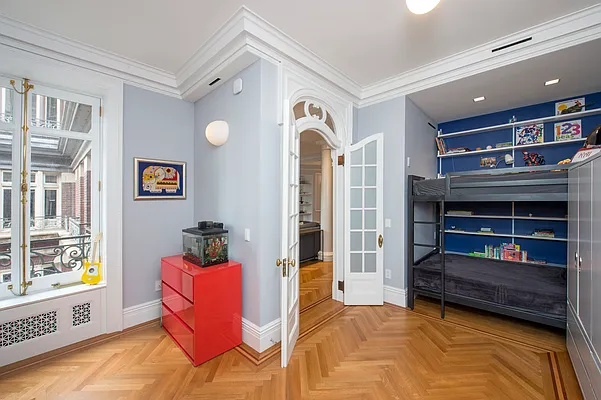 Sold by Douglas Elliman | media 9