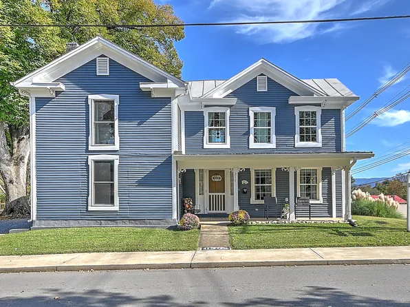 217 S Irish St, Greeneville, TN 37743