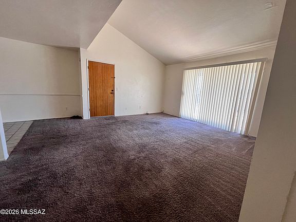 5th image of 812 S Langley Ave Unit 202