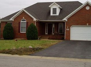 520 Greenridge Dr, Bowling Green, KY