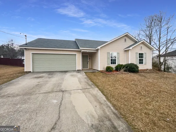 297 Lambert Overlook Cir, Carrollton, GA 30117