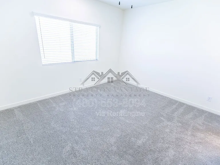 2547 N Kenna Pl — Photo 25