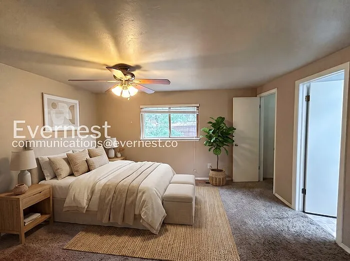3 bed, 2.5 bath, 1653 sqft, $2,300 — Photo 3