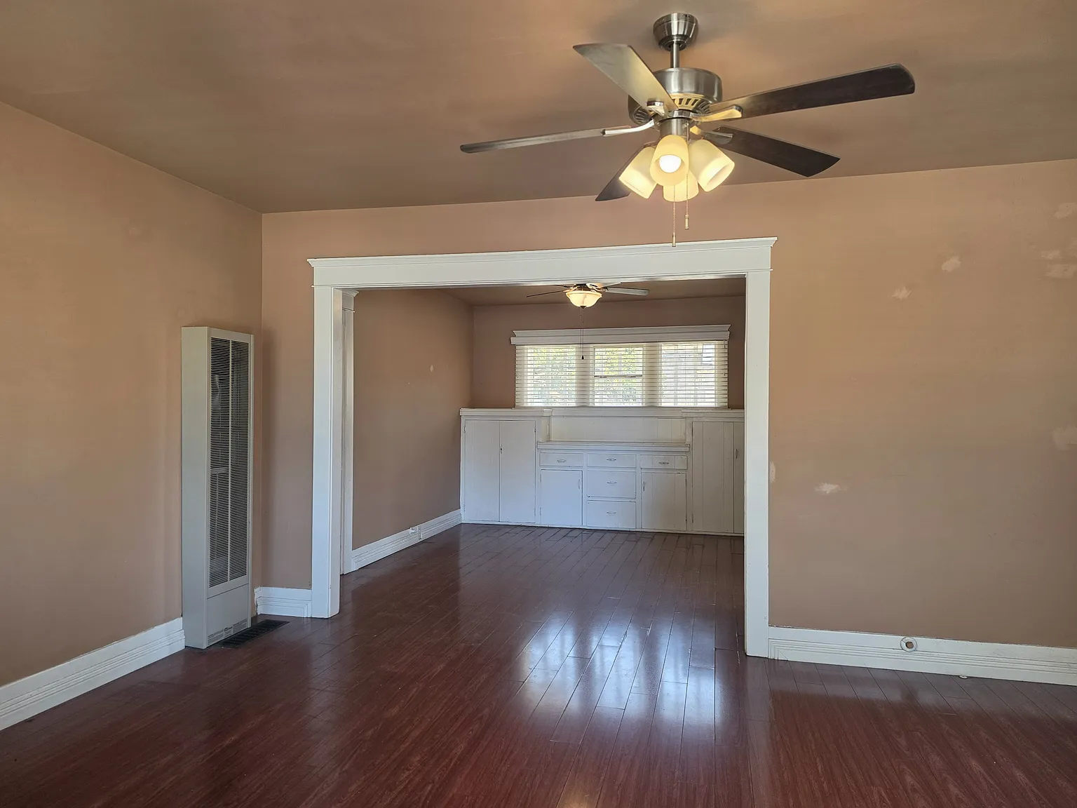 2 bed, 894 sqft, $2,600 — Photo 4