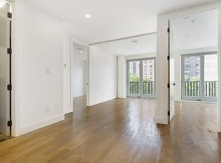 924 Myrtle Ave, Brooklyn, NY 11206