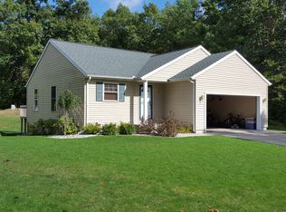 2002 Sugaridge Dr, Muskegon, MI 49445