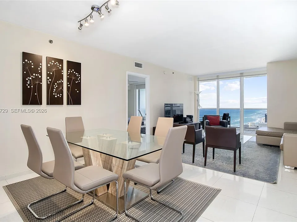 1830 S Ocean Dr #3204