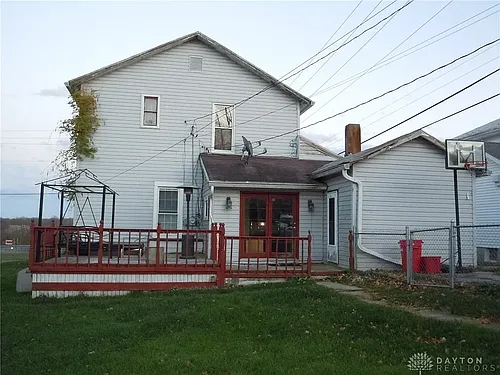 417 N Commerce St Photo 1 417 N Commerce St Photo 1