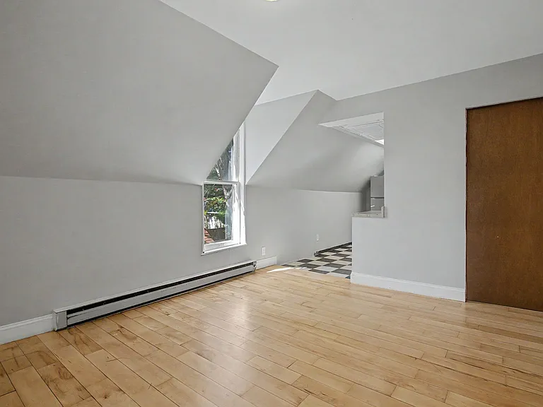 1426 Washington St NE #2 — Photo 1