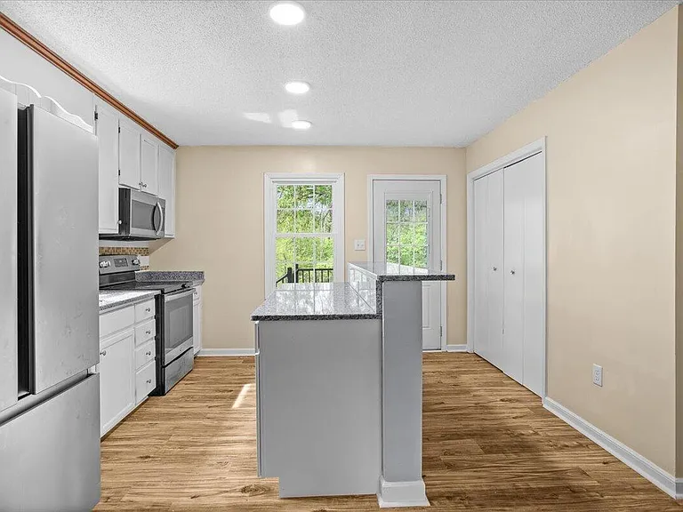 10037 Booker T Washington Hwy — Photo 17