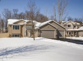 659 Kayla Ln, Hanover, MN 55341