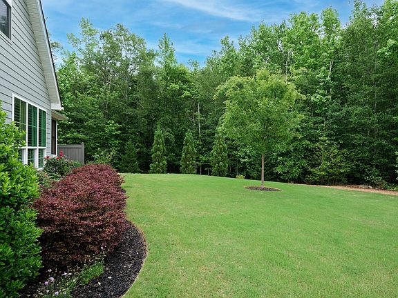 3rd image of 108 Havercroft Ln