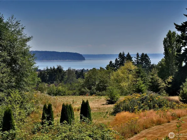 1940 Cattail Lane, Freeland, WA 98249