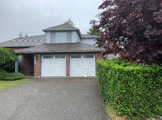 24834 SE 37th Pl, Issaquah, WA 98029
