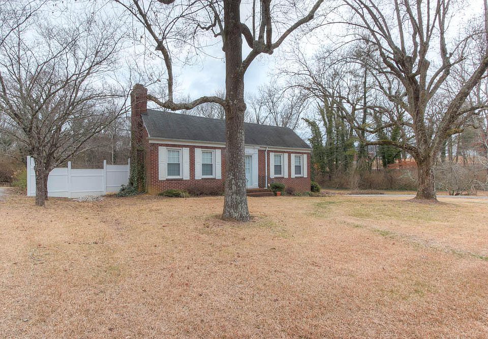 1st image of 5014 NE Jacksboro Pike
