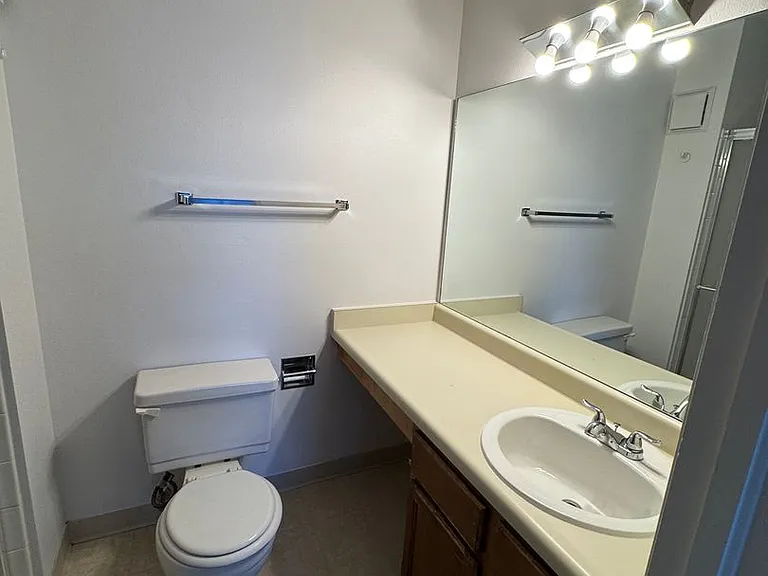 814 Tenderfoot Hill Rd #201 — Photo 9