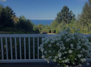 95883 Cape Dr, Brookings, OR 97415