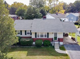 53 Millwright Dr, Newark, DE 19711