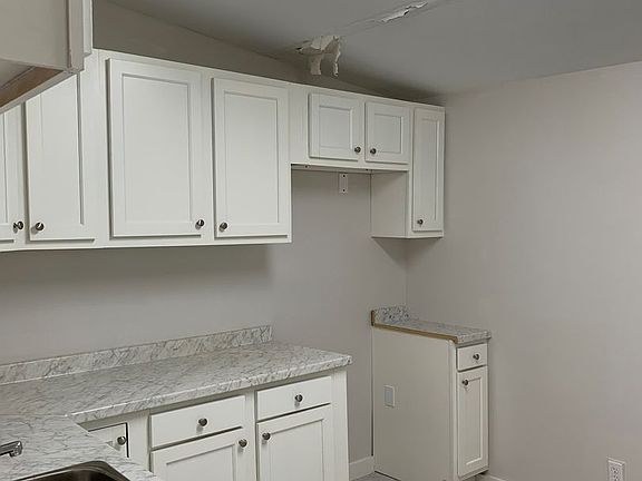 3rd image of 2466-68 N Claiborne Ave #2468