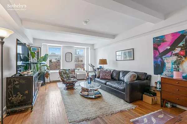 Rented by Sotheby's International Realty | media 1