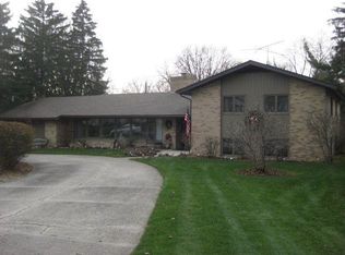 703 Summit Rd, Marion, OH 43302