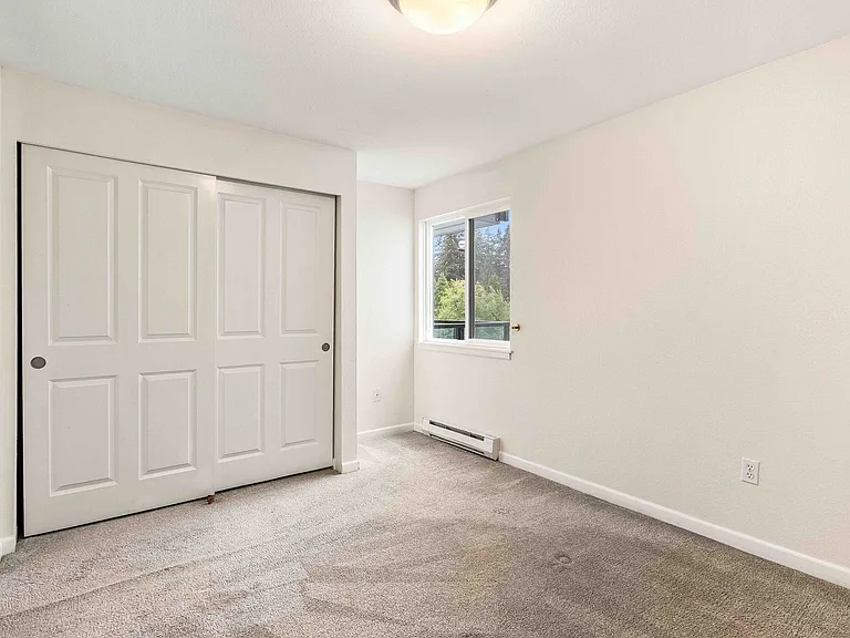 13426 Greenwood Ave N #306 — Photo 12