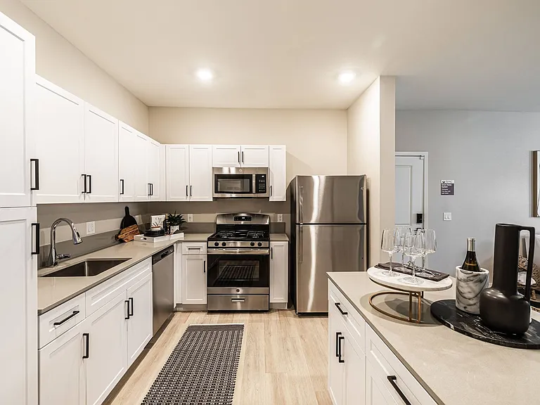 SYNC APARTMENT HOMES — Photo 61