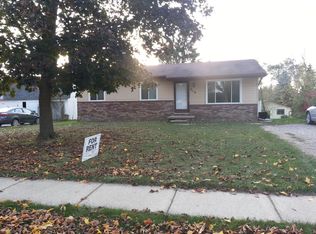 810 Hadden Ave, Howell, MI 48843