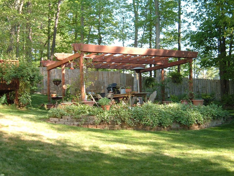 2nd image of 501 S Coalport Dr