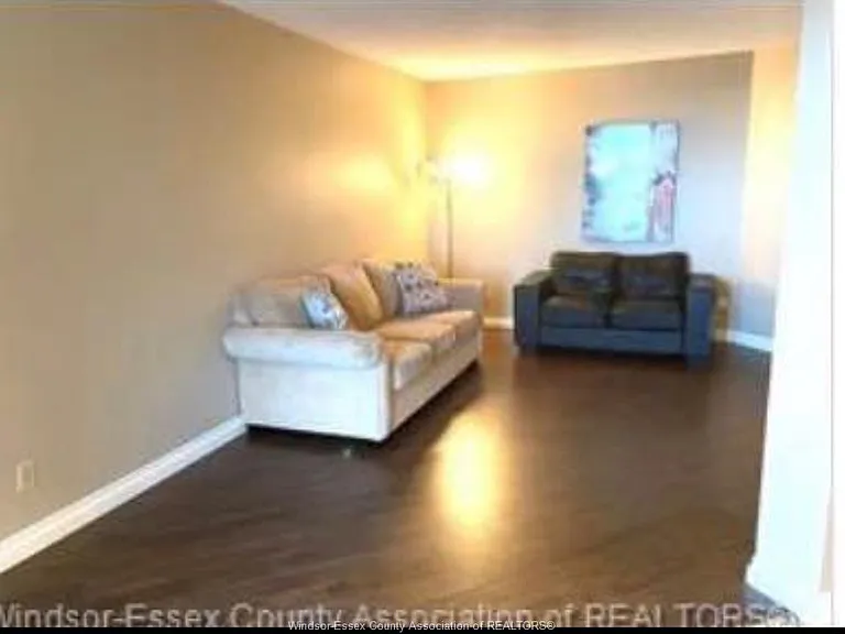 150 Park St W #1604 — Photo 6