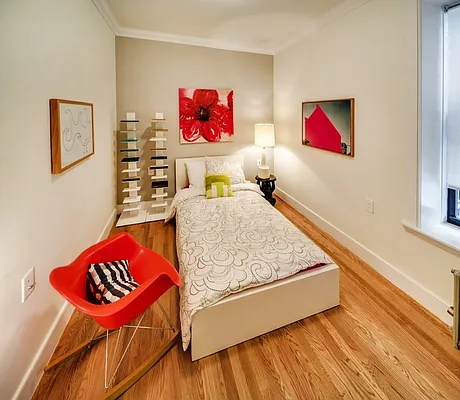 Sold by MNS | media 12