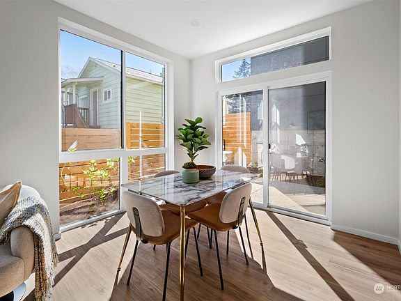 5th image of 10036 C Stone Avenue N