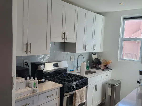 41 Mohawk Ave APT 2, East Atlantic Beach, NY 11561