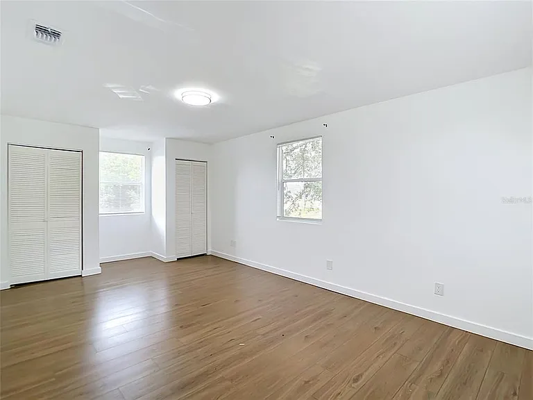 3303 6th St SW — Photo 28