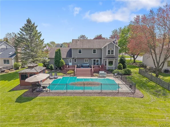 6307 Wooderton Path, Cicero, NY 13039
