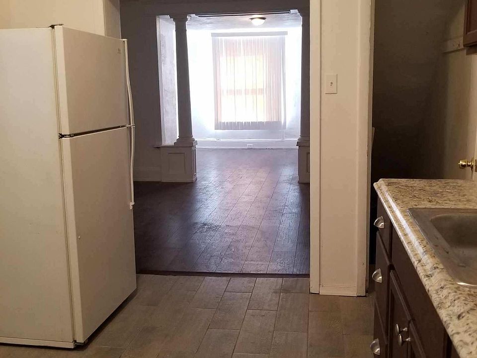 1st image of 1236 S Bonsall St #1236